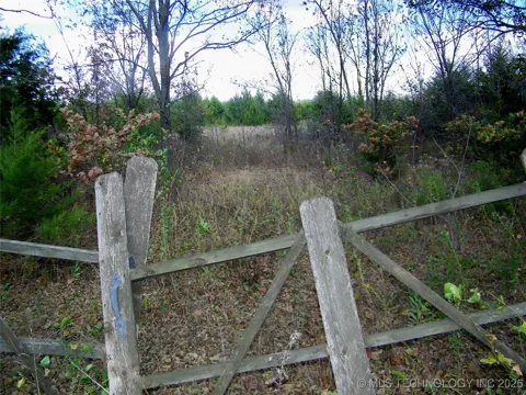 E 1020 ROAD