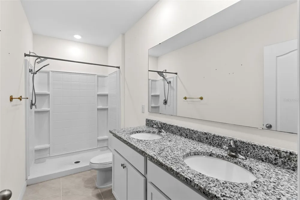1198 LIDO DRIVE Howey In The Hills, FL 34737