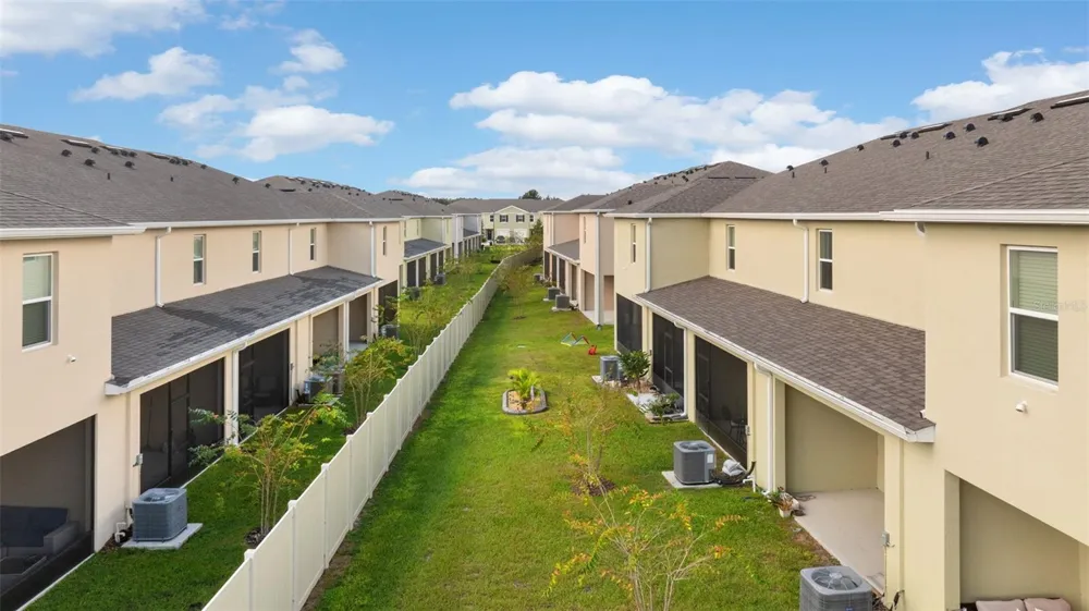 1198 LIDO DRIVE Howey In The Hills, FL 34737