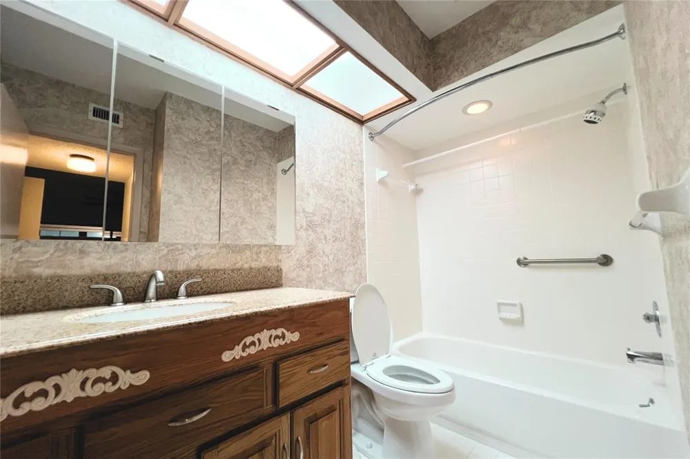 10606 LONGWOOD DRIVE #203B Seminole, FL 33777