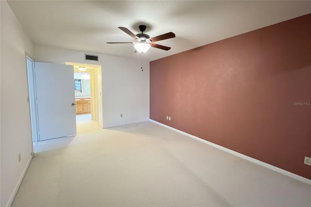 10606 LONGWOOD DRIVE #203B Seminole, FL 33777
