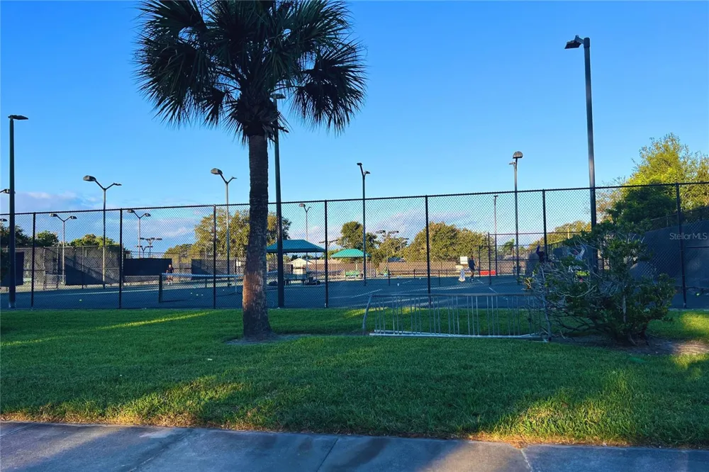 10606 LONGWOOD DRIVE #203B Seminole, FL 33777