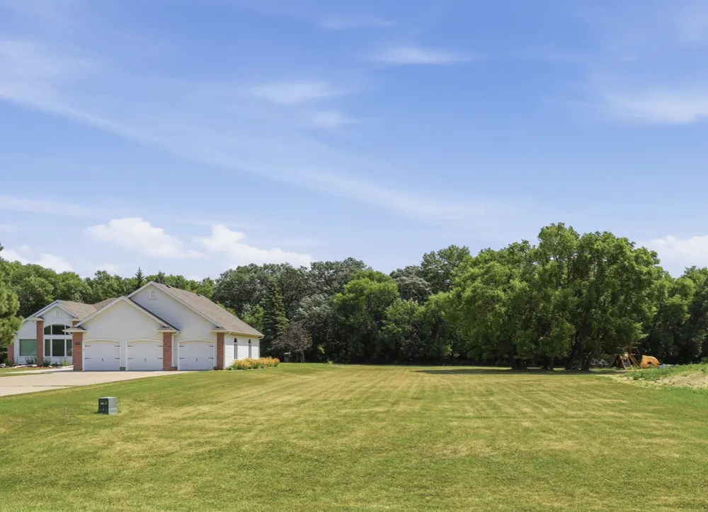 6411 13th Street Fargo, ND 58102