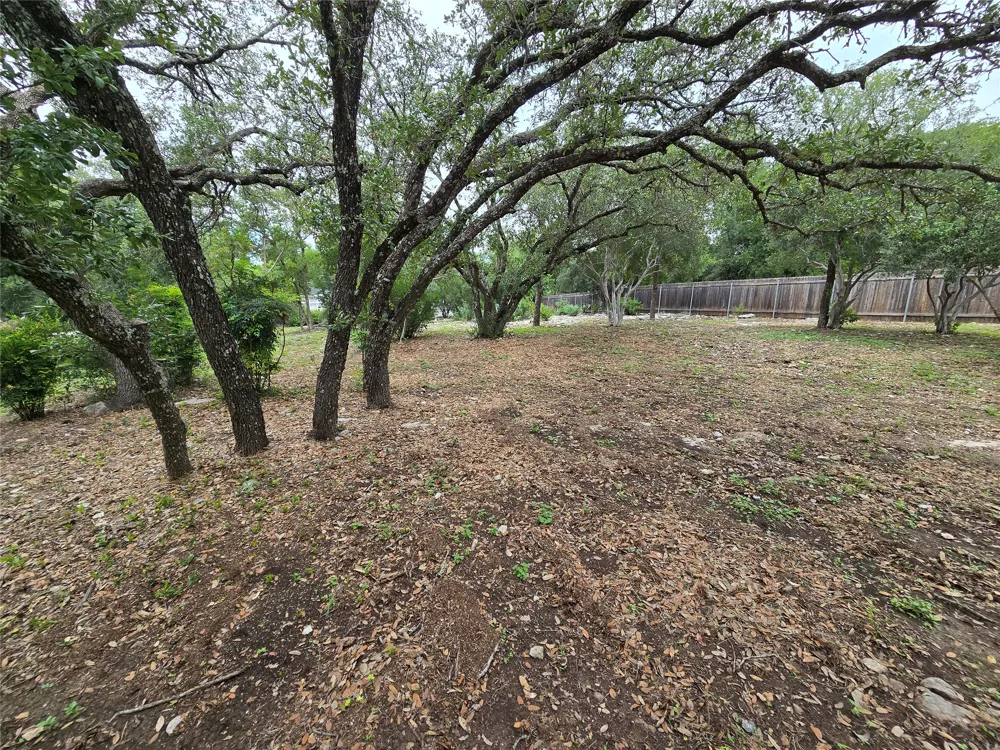 604 Via Viejo Marble Falls, TX 78654