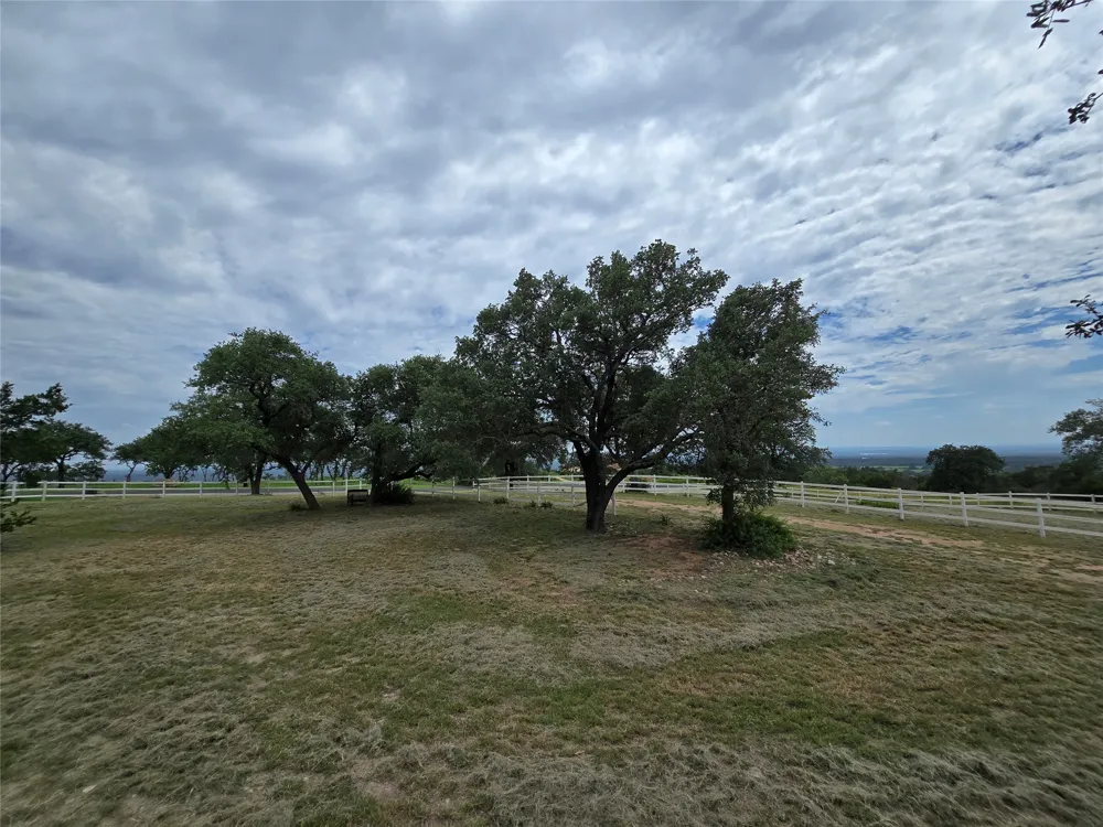 1251 Stone Mountain Drive Marble Falls, TX 78654