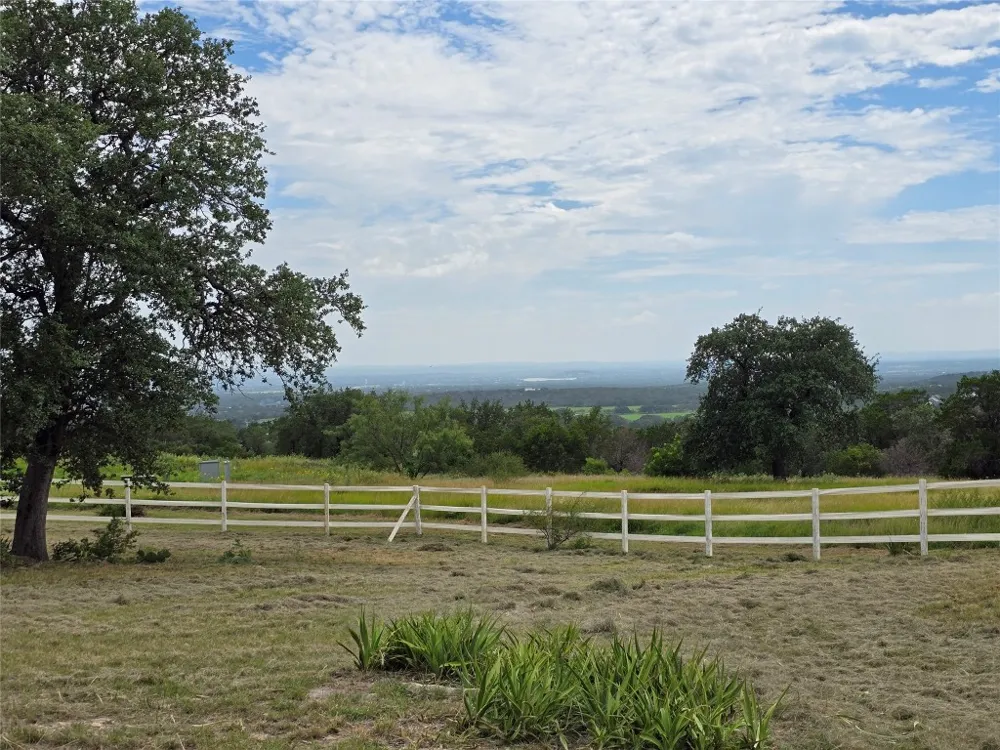 1251 Stone Mountain Drive Marble Falls, TX 78654