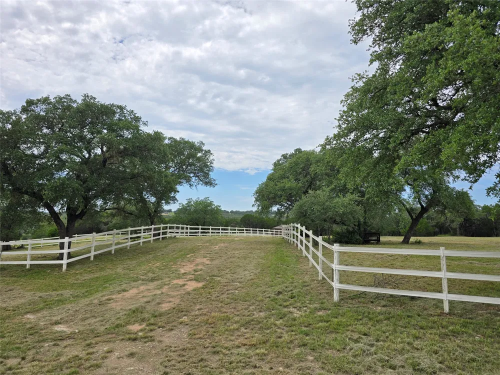 1251 Stone Mountain Drive Marble Falls, TX 78654
