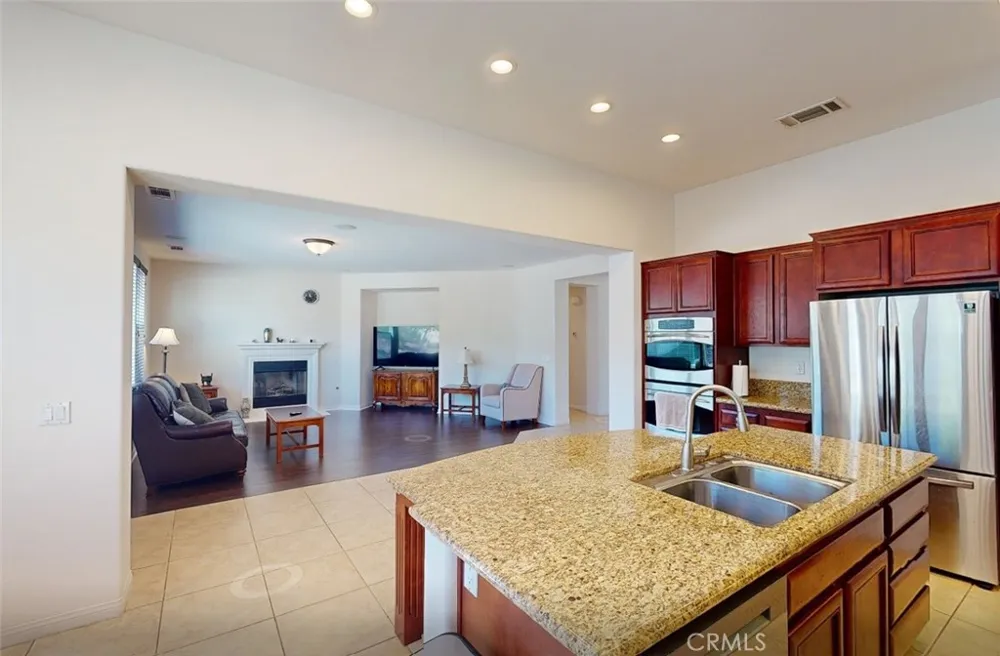35405 Piney Lake Elsinore, CA 92532