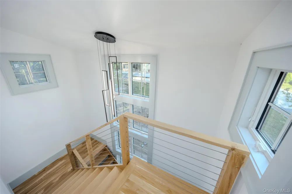 141A Ferry Road Shelter Island, NY 11964