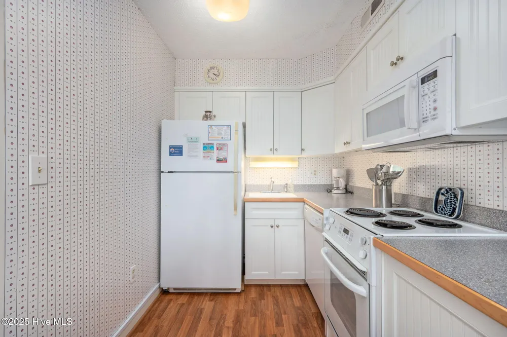 117 Sea Colony Drive #B-211 Duck, NC 27949