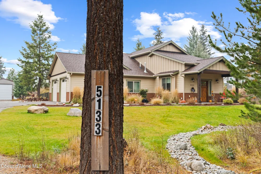 5133 W JEFFERSON Spirit Lake, ID 83869