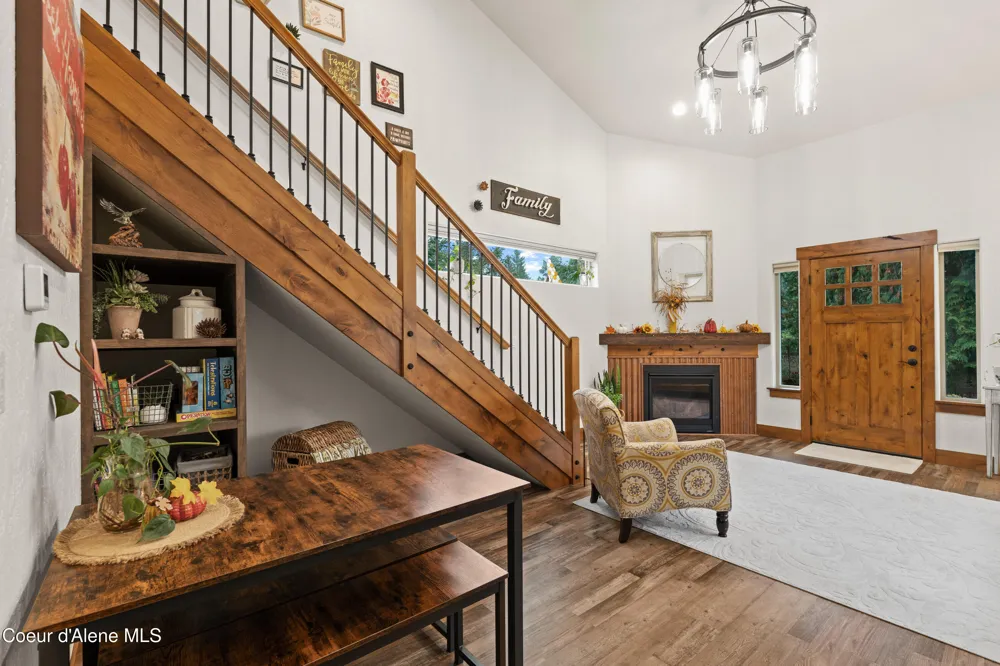 5133 W JEFFERSON Spirit Lake, ID 83869