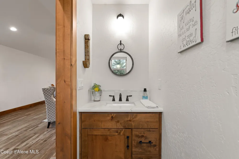 5133 W JEFFERSON Spirit Lake, ID 83869