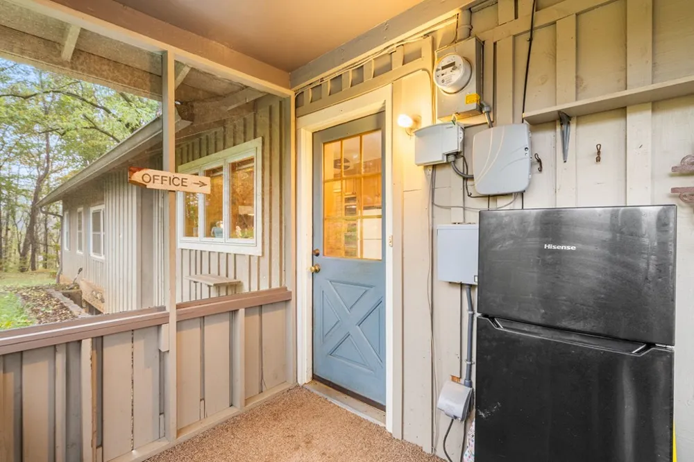 106 Settawig Road Brasstown, NC 28902
