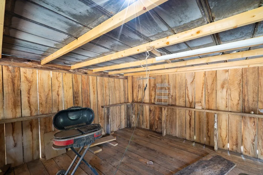106 Settawig Road Brasstown, NC 28902