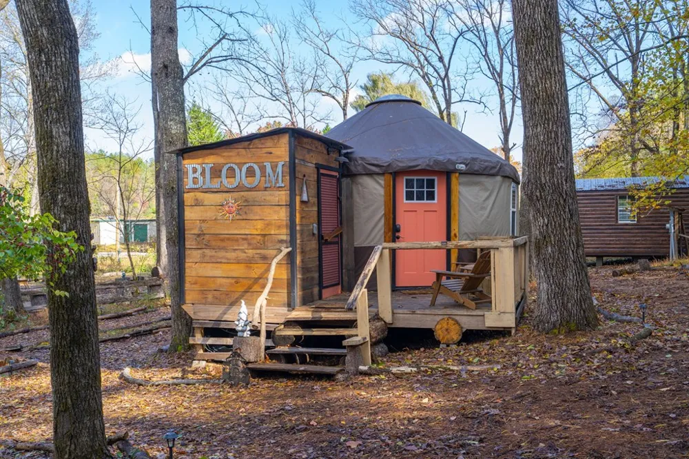 106 Settawig Road Brasstown, NC 28902