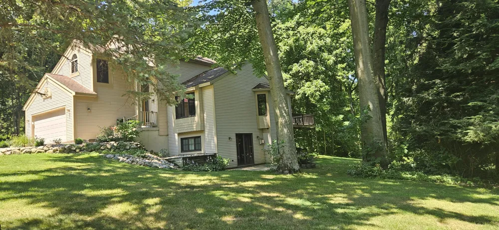 10029 Wildwood Court Richland Township, MI 49083