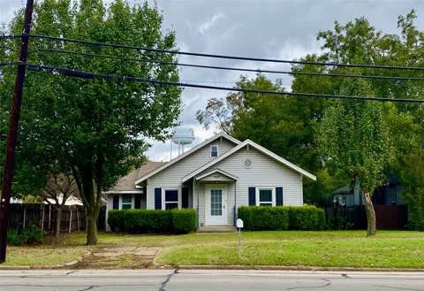 407 E Main Street