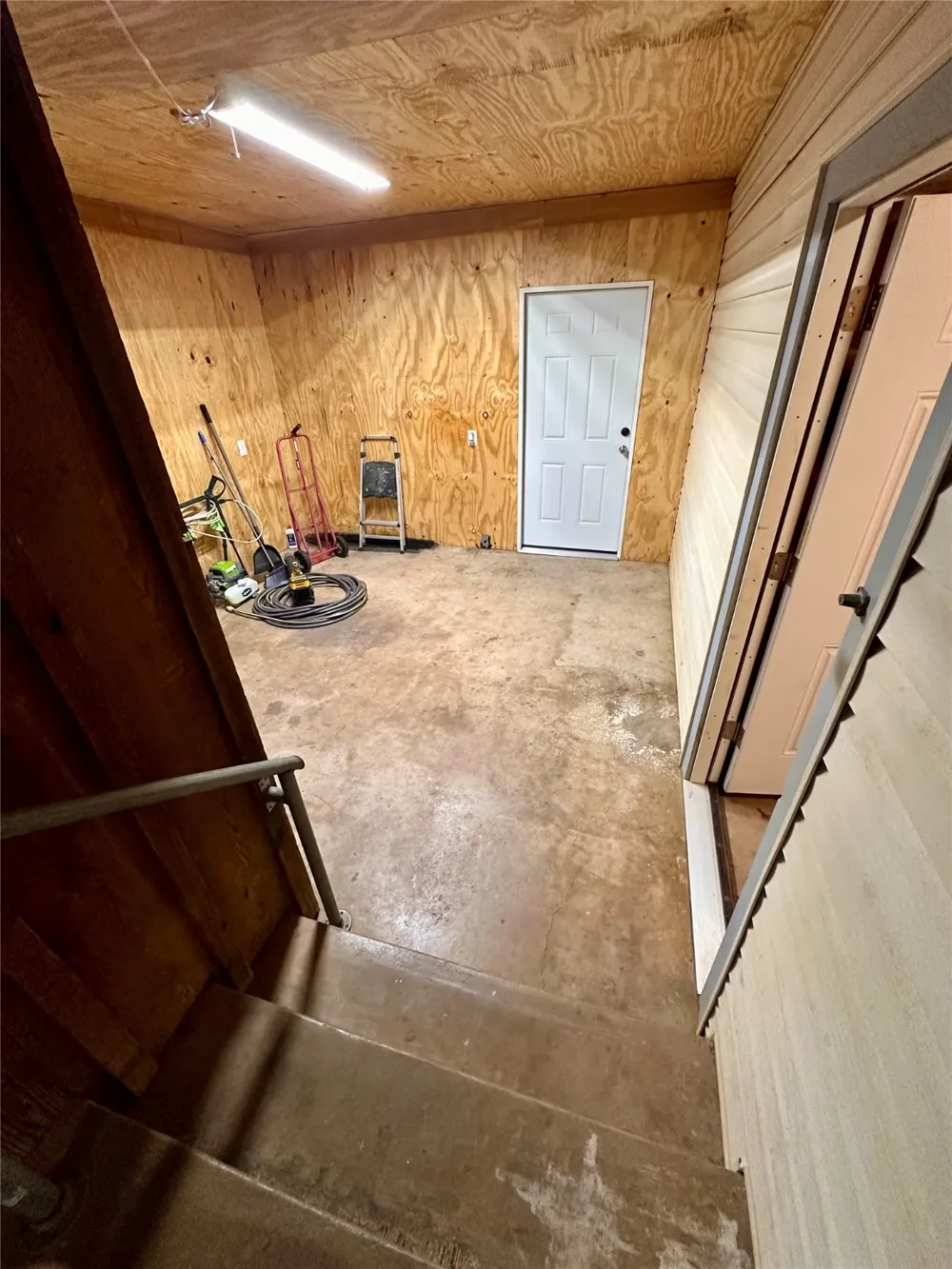 107 Arkansas Street Seymour, TX 76380