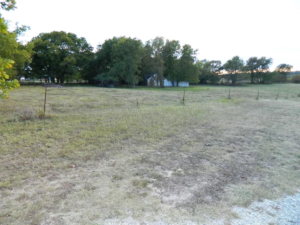 6323 Fm 896 Highway Bonham, TX 75418