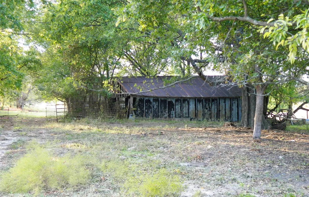 6323 Fm 896 Highway Bonham, TX 75418