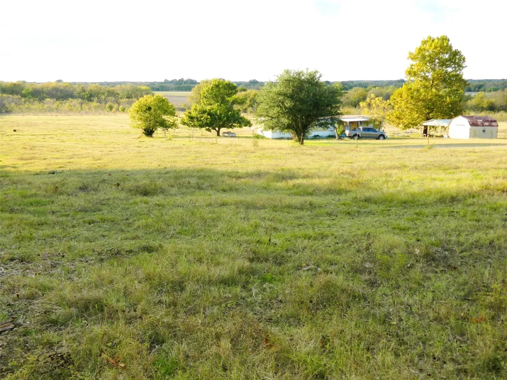 6323 Fm 896 Highway Bonham, TX 75418