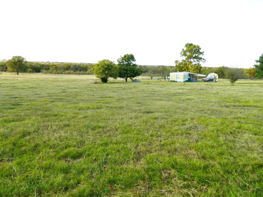 6323 Fm 896 Highway Bonham, TX 75418