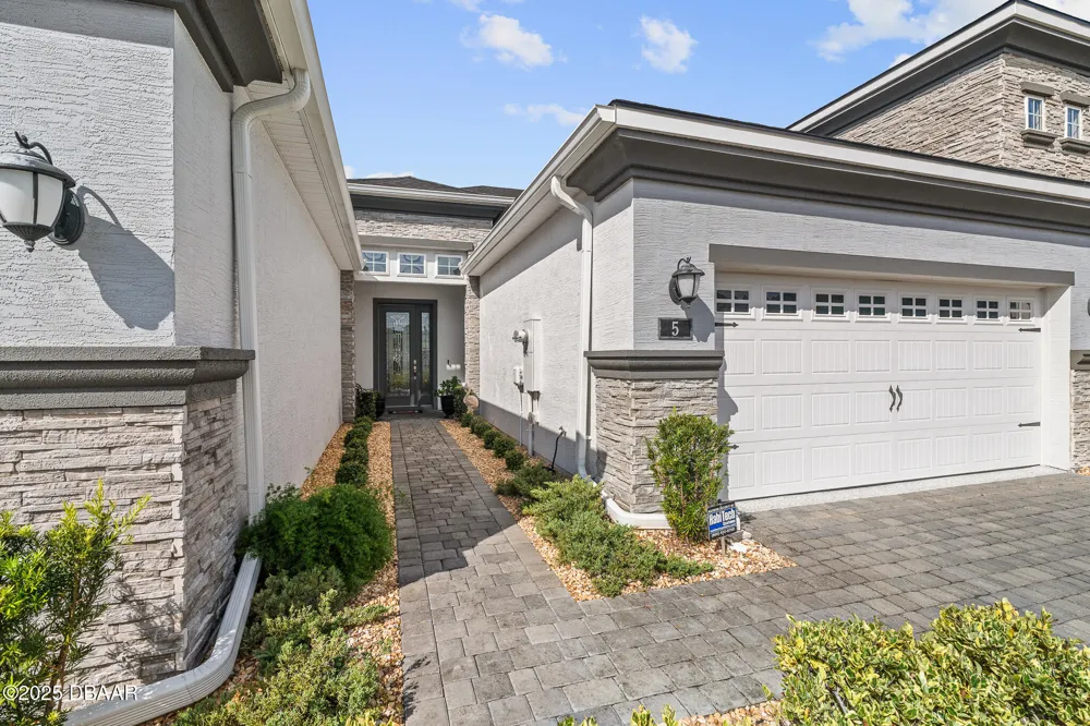 5 Longridge Lane Ormond Beach, FL 32174