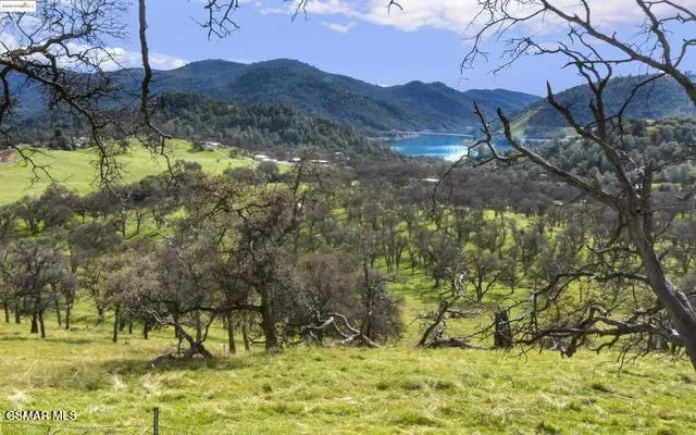13300 Lone Bend Road Jamestown, CA 95327