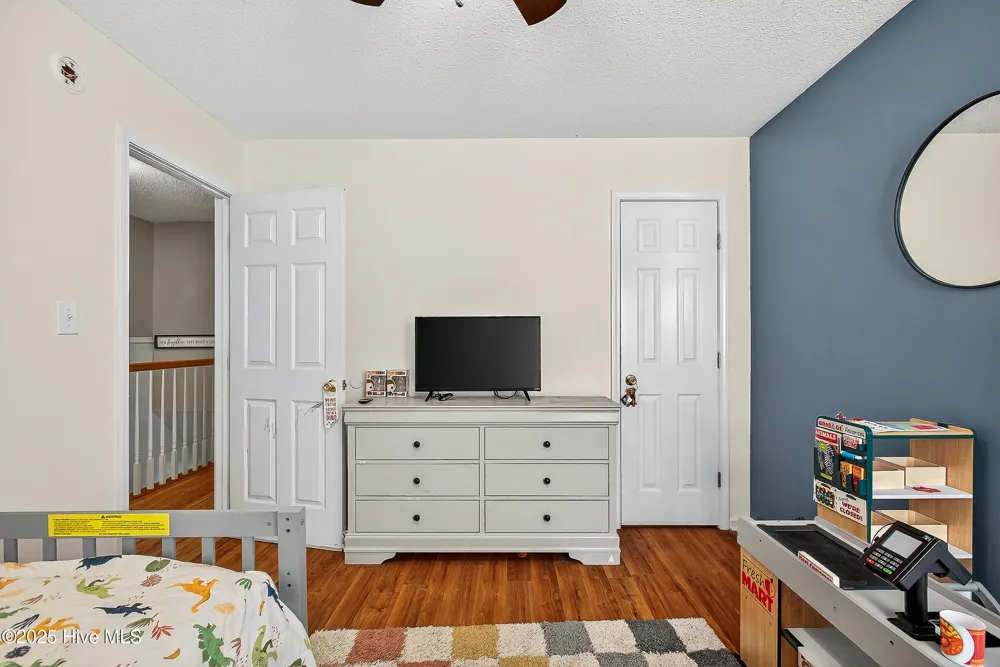 203 Reef Lane Richlands, NC 28574
