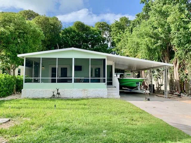 818 S Emerald Drive