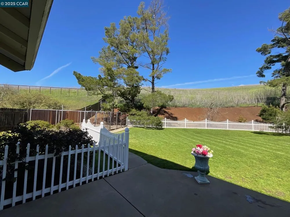 403 Gerald Court Benicia, CA 94510