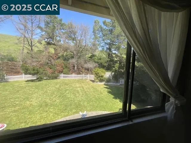403 Gerald Court Benicia, CA 94510