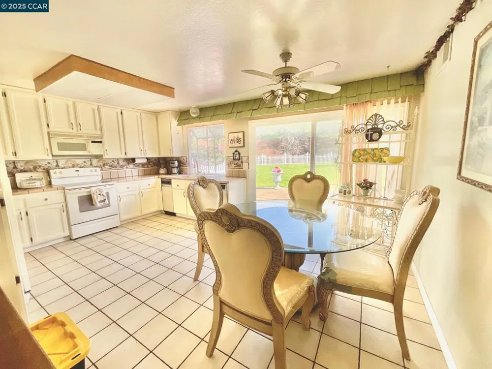403 Gerald Court Benicia, CA 94510