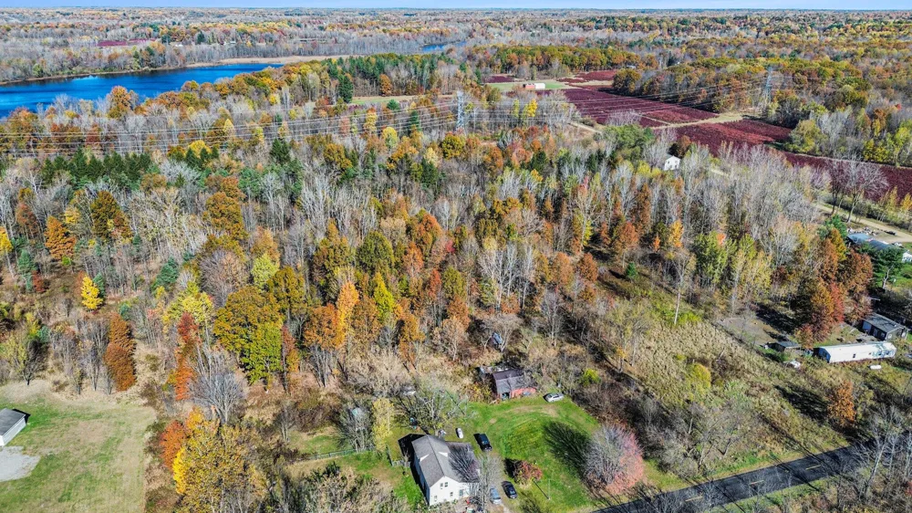 3 24th Avenue Grand Junction, MI 49056