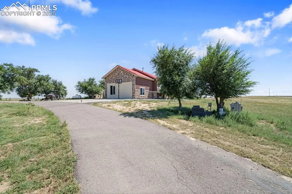 8450 S Edison Road Yoder, CO 80864