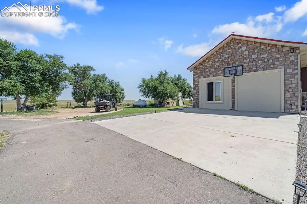 8450 S Edison Road Yoder, CO 80864
