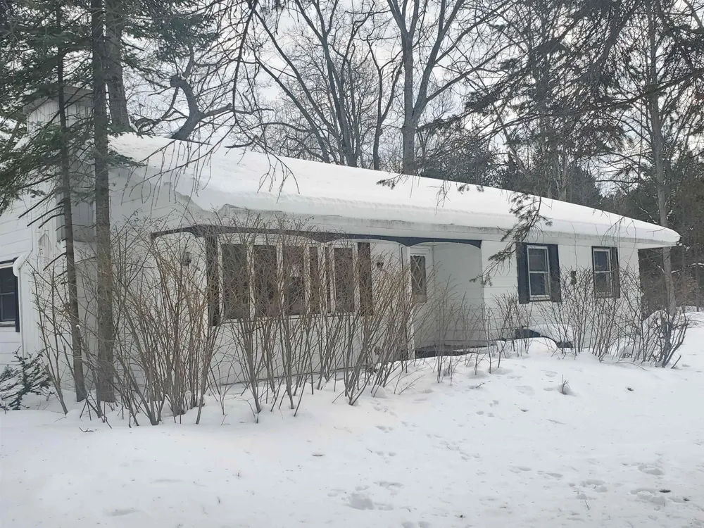 7323 Karlin Road Grant Township, MI 49643