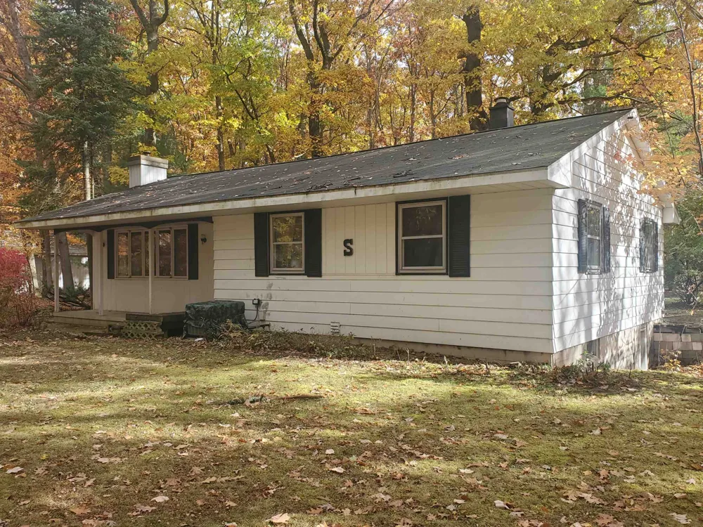 7323 Karlin Road Grant Township, MI 49643