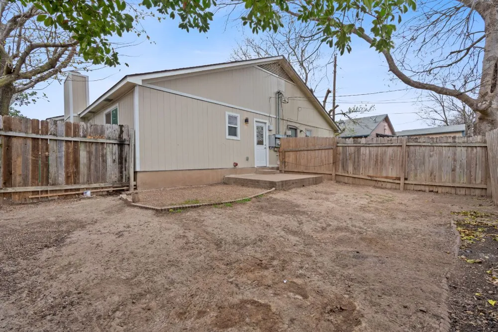 16131 Stoneham Circle Pflugerville, TX 78660