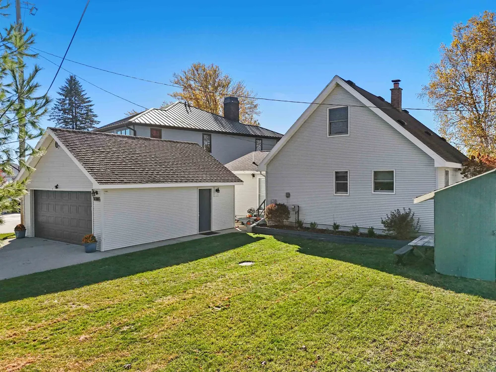 6789 W Redman Drive Lake Township, MI 49651