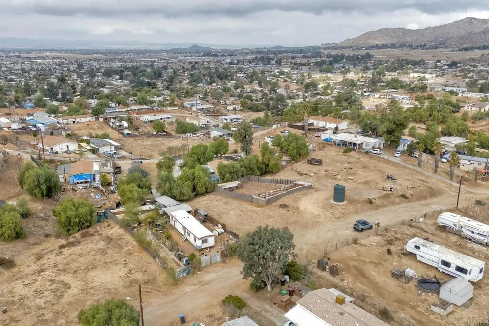 Osborne Ln.  APN 459-212-021 - LOT 75 Homeland, CA 92548