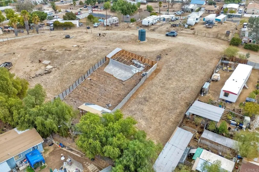 Osborne Ln.  APN 459-212-021 - LOT 75 Homeland, CA 92548