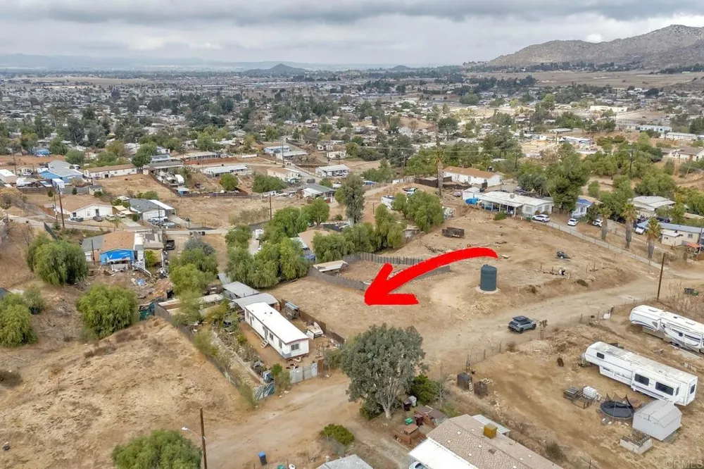 Osborne Ln.  APN 459-212-021 - LOT 75 Homeland, CA 92548
