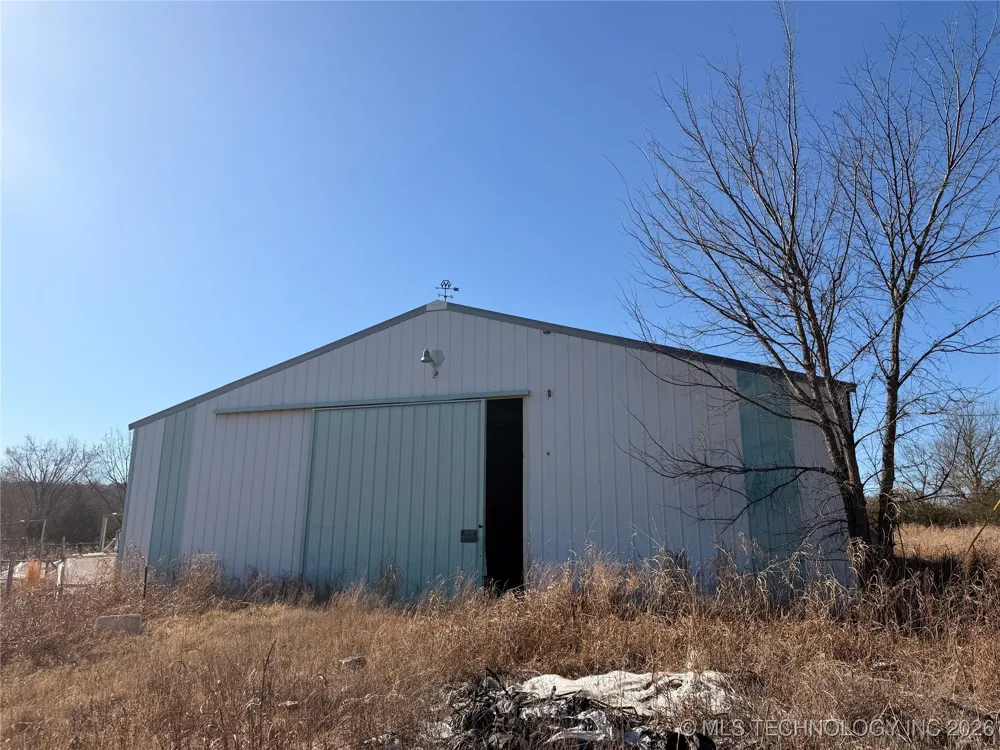 3600 Kennedy Road Beggs, OK 74447