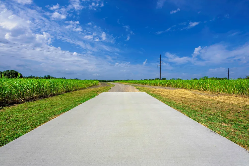 395 County Rd 2530 Meridian, TX 76665