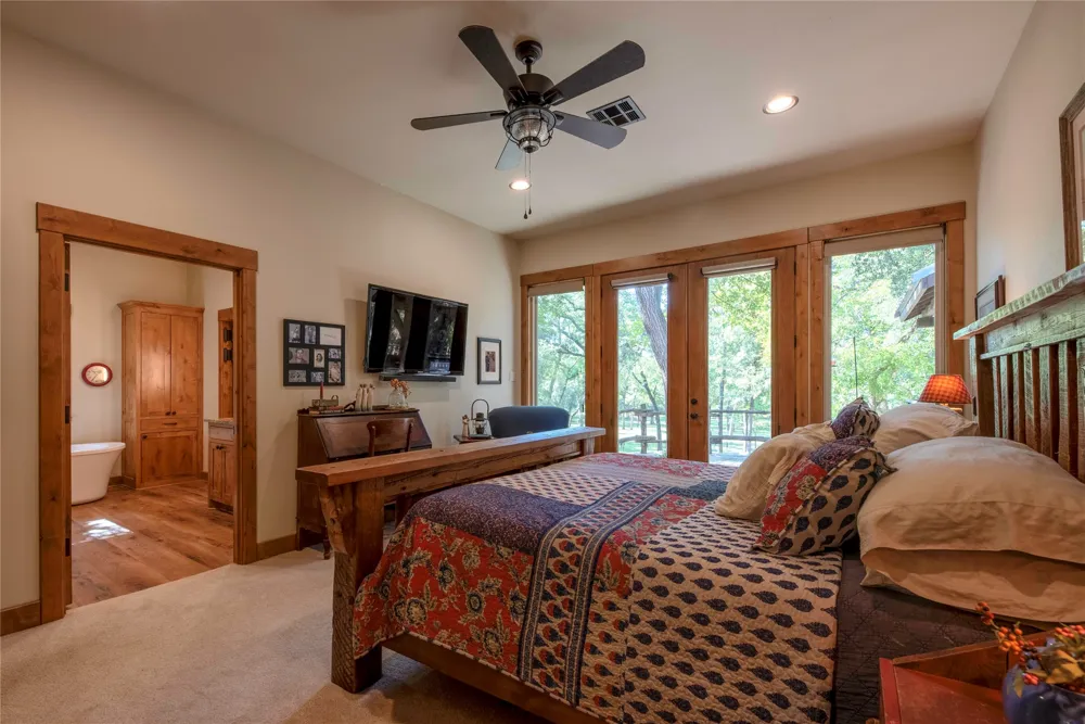 395 County Rd 2530 Meridian, TX 76665
