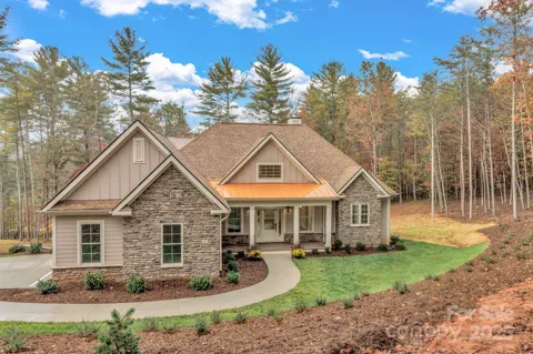 844 Settlers Trail