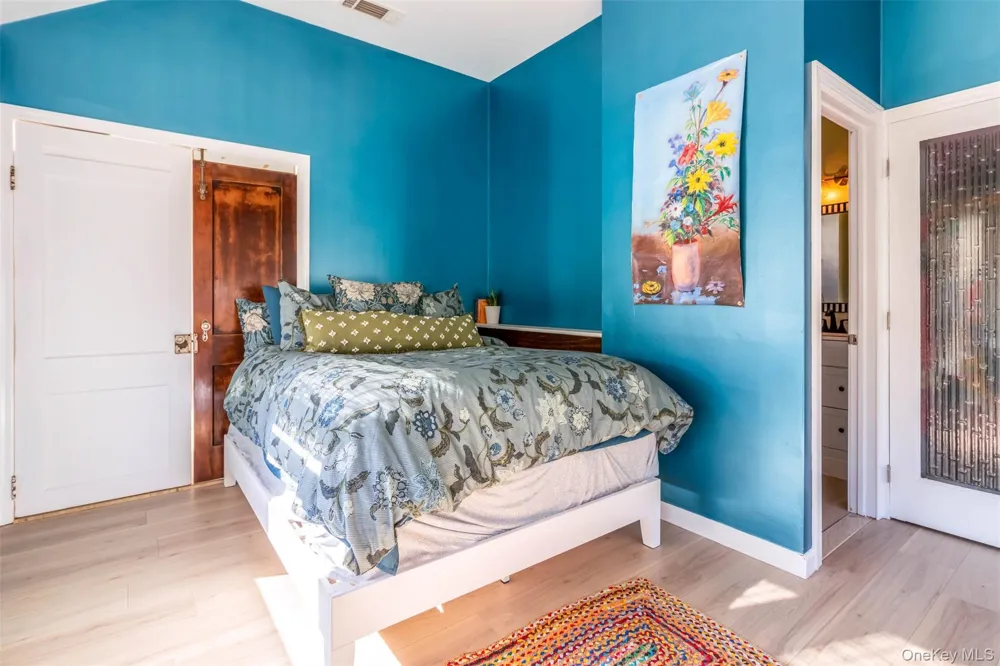 312 5th Avenue Greenport, NY 11944