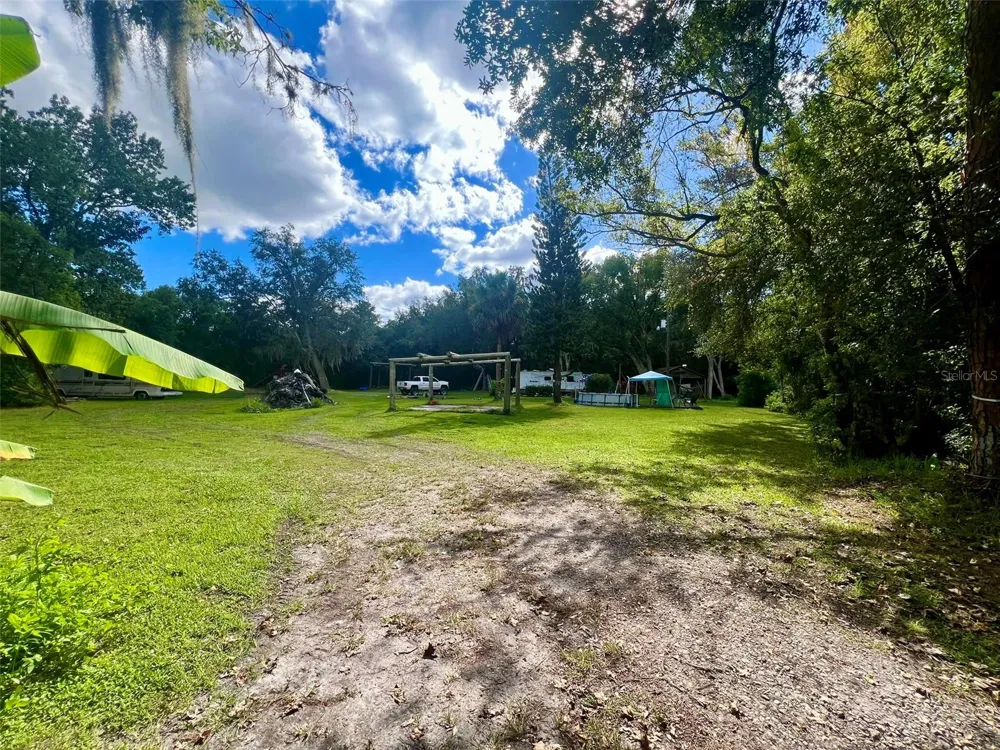 2175 W 25TH STREET Sanford, FL 32771